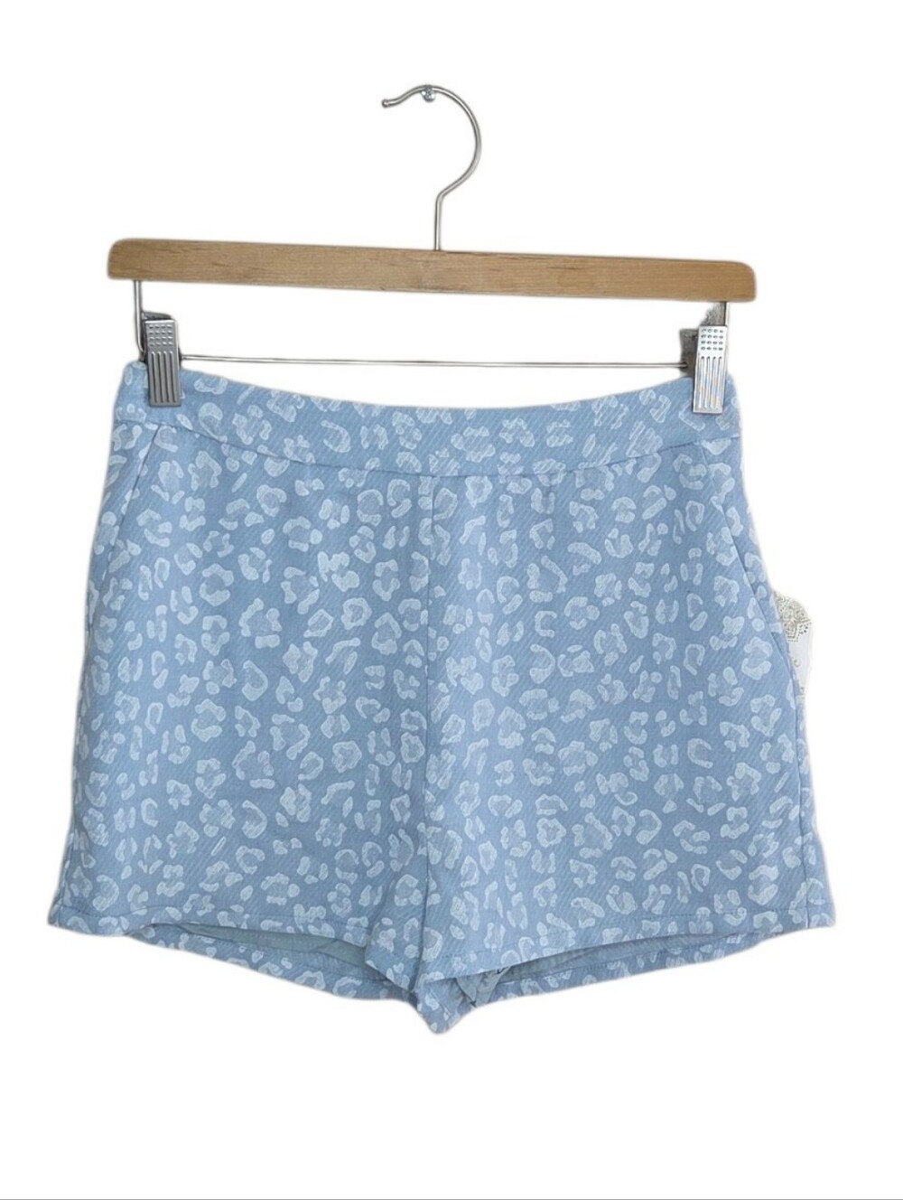 NWT Altar'd State Light Blue Ivory Leopard Print High Rise Shorts Size Small